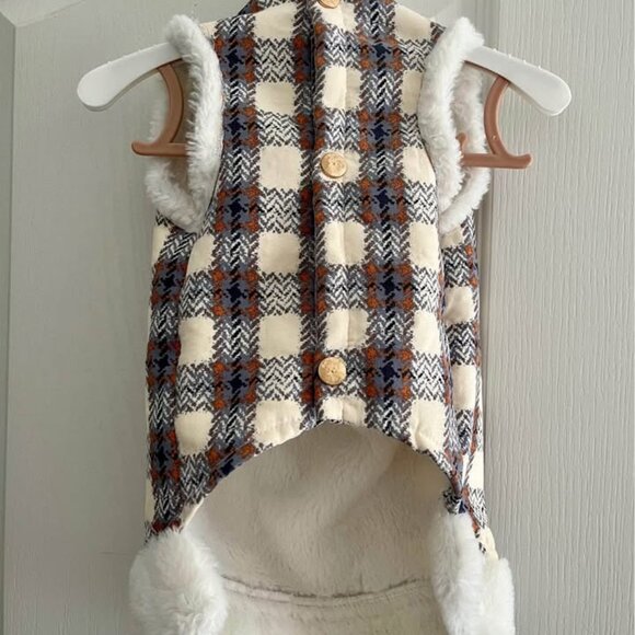 [almost new] dog outfit - Picture 3 of 3